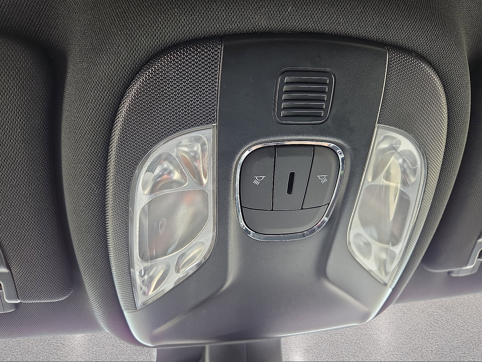 Used 2025 Jeep Compass Limited AWD/4WD image 18
