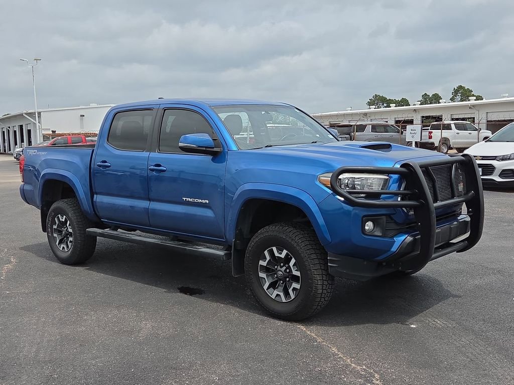 Used 2017 Toyota Tacoma SR5 RWD image 19