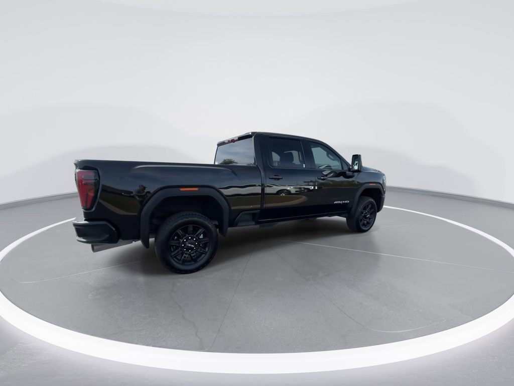 Used 2024 GMC Sierra 2500 AT4 AWD/4WD image 8
