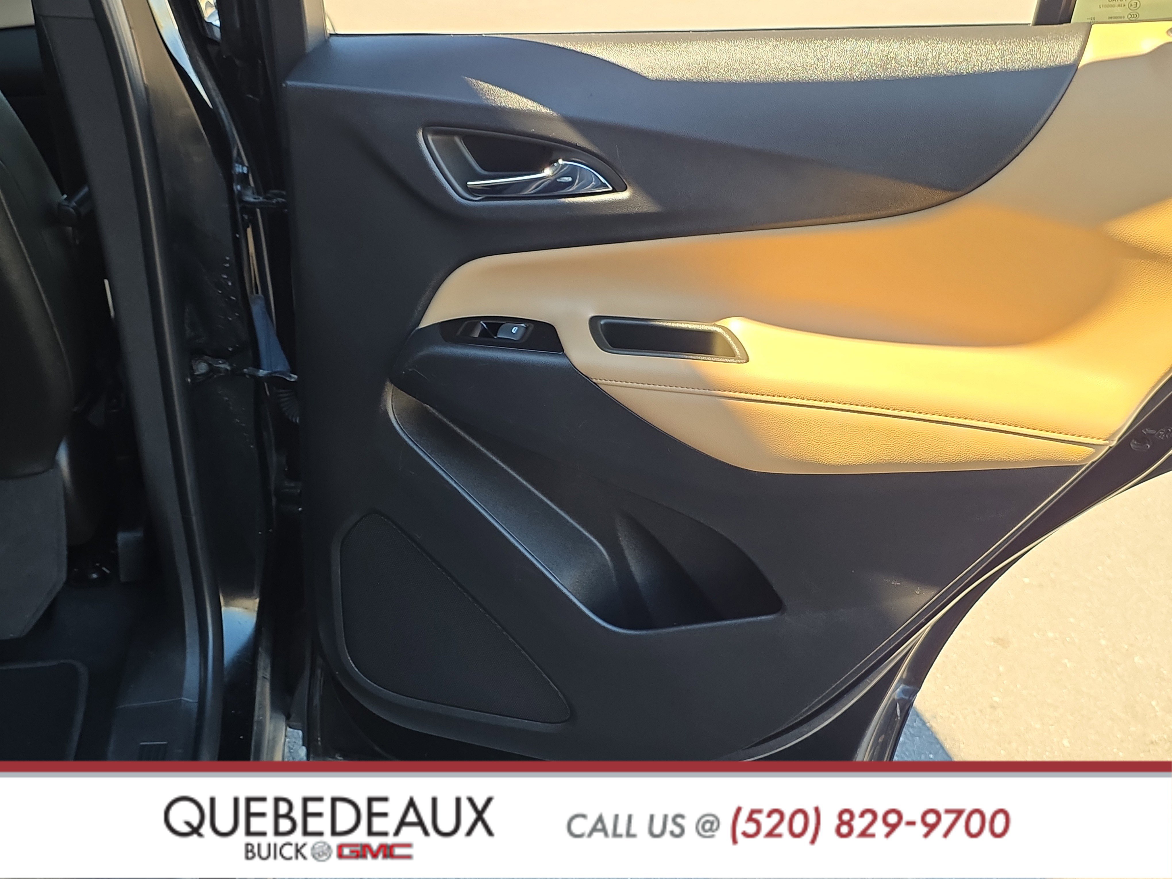 Used 2023 Chevrolet Equinox Premier image 30