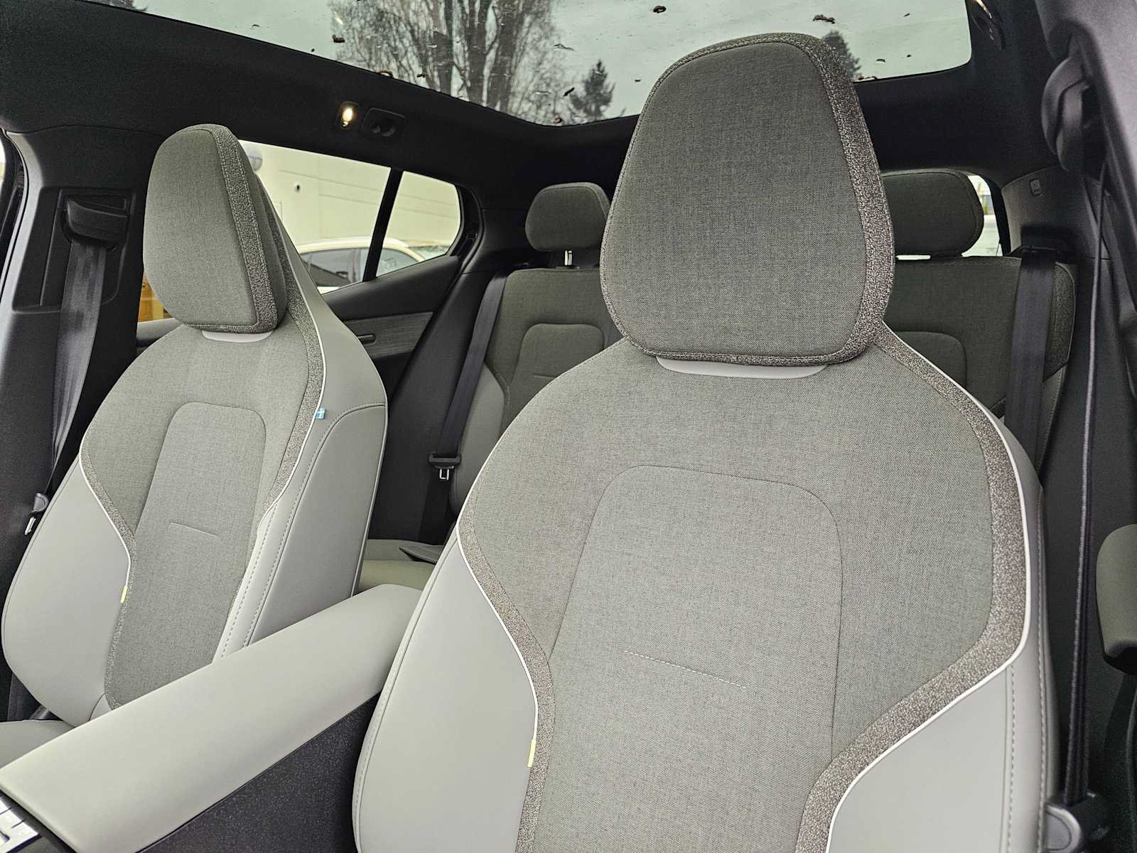 New 2026 Volvo EX30 Ultra w/ Protection Package Premier AWD/4WD image 24