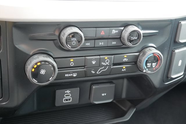 New 2027 Ford F250 XL w/ Tremor Off-Road Package AWD/4WD image 20