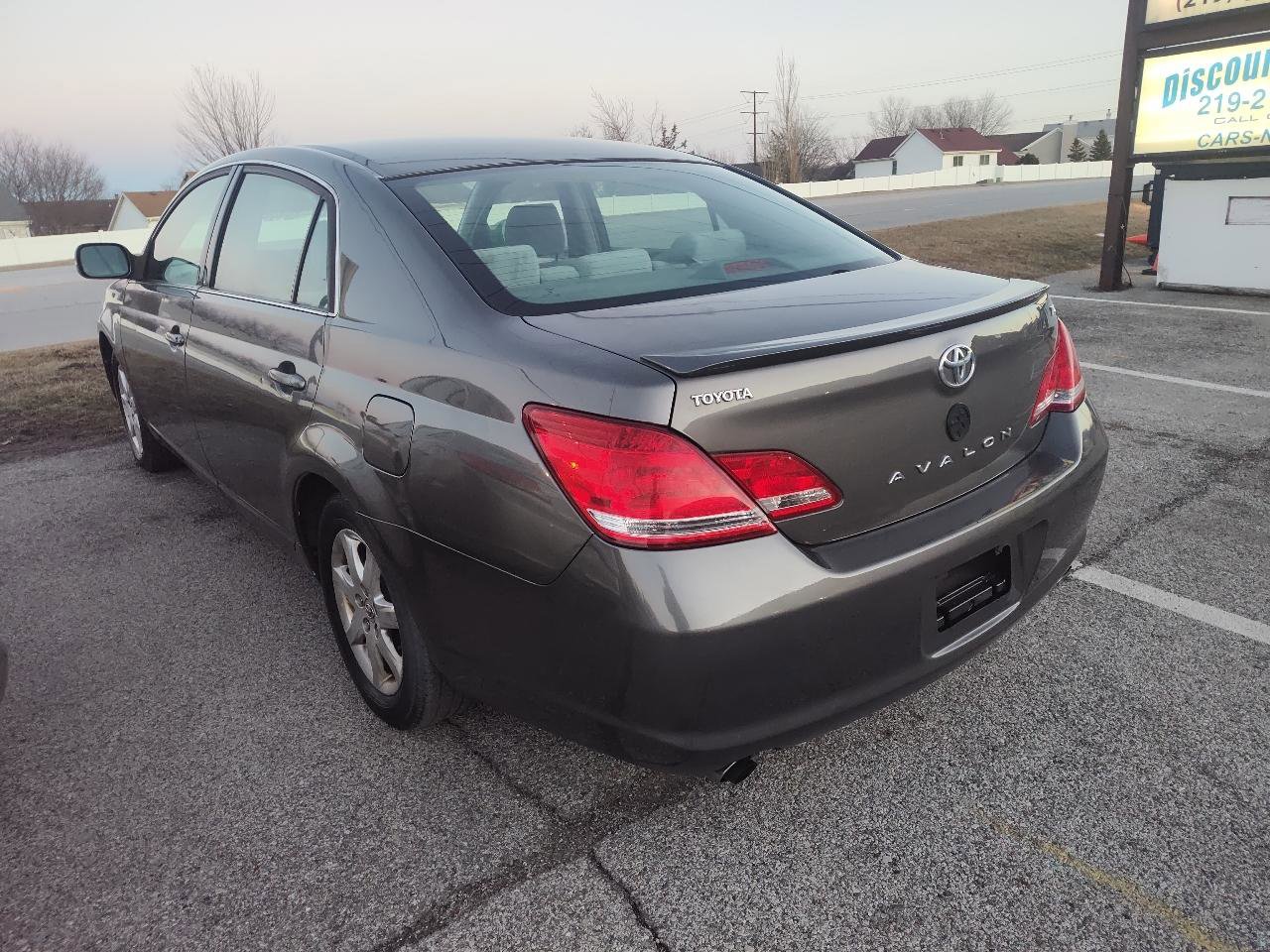 Used 2006 Toyota Avalon XL image 29