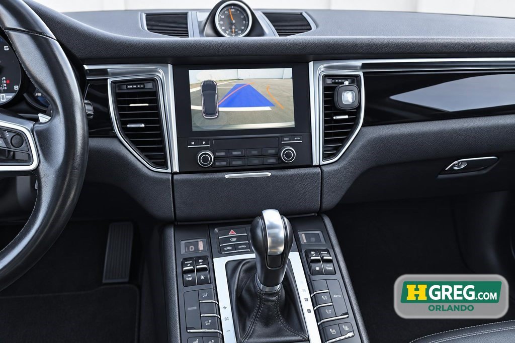 Used 2018 Porsche Macan AWD/4WD image 10