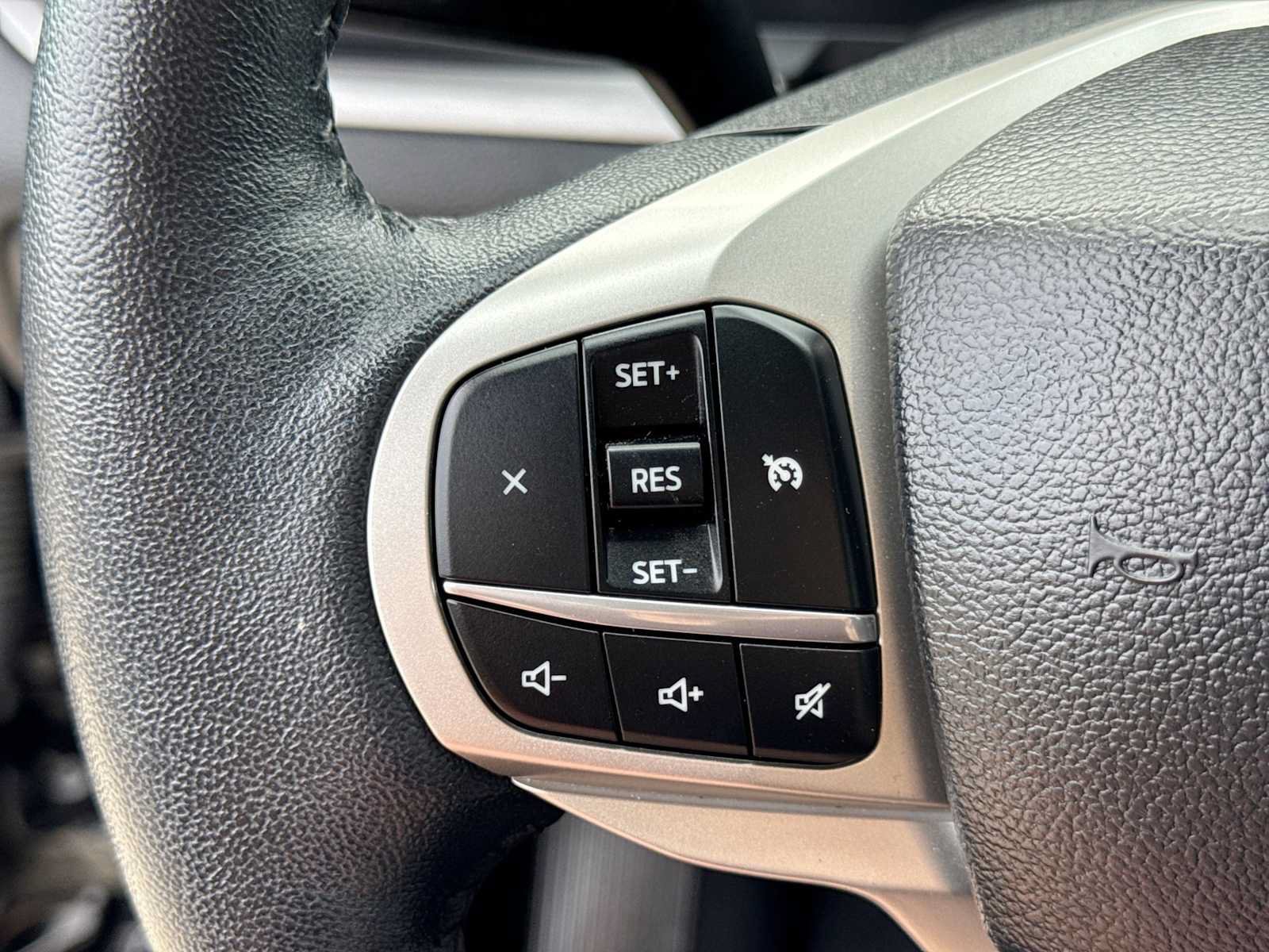 Certified 2023 Ford Explorer XLT AWD/4WD image 24