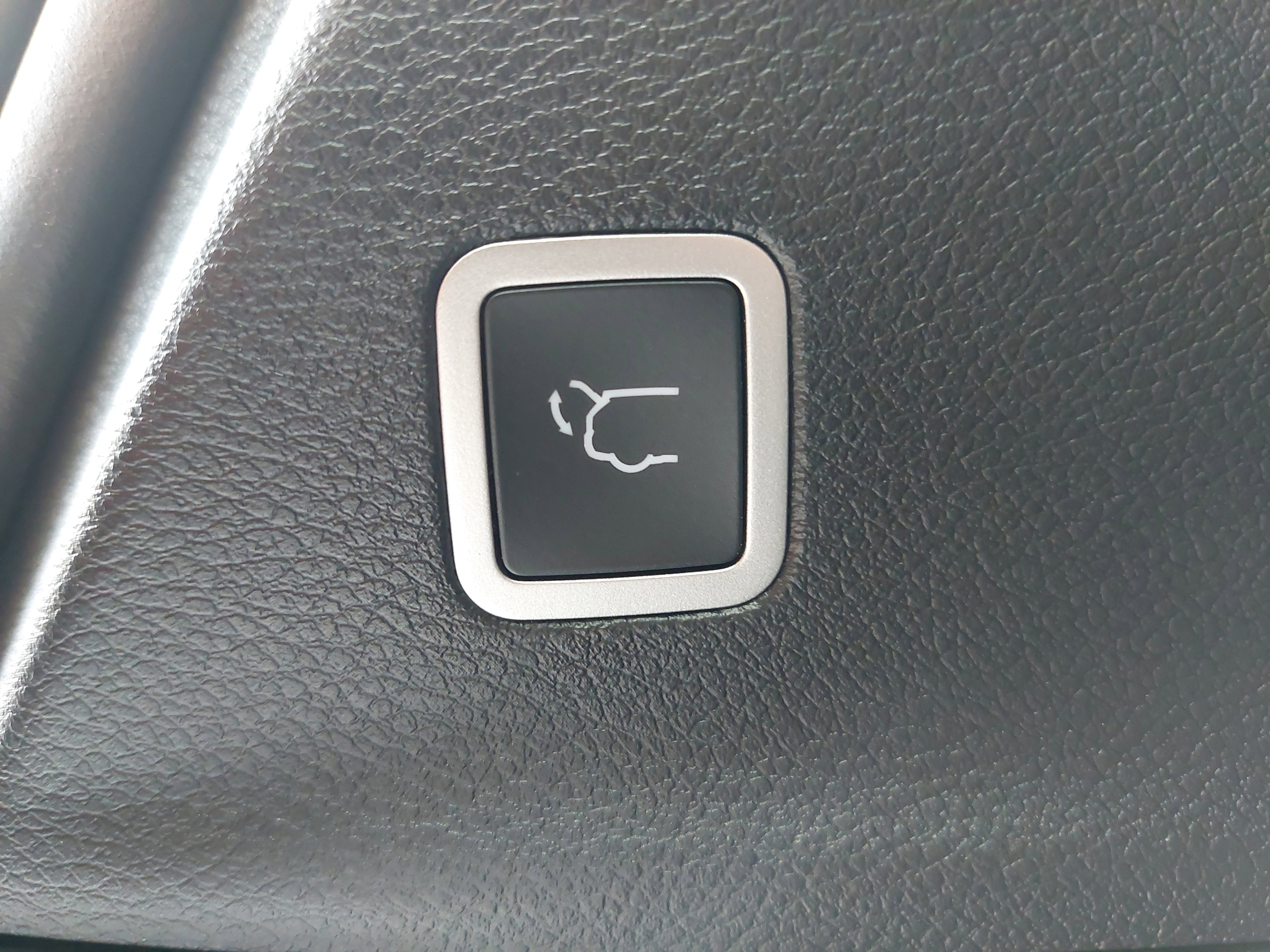 New 2026 Chrysler Pacifica Select image 13