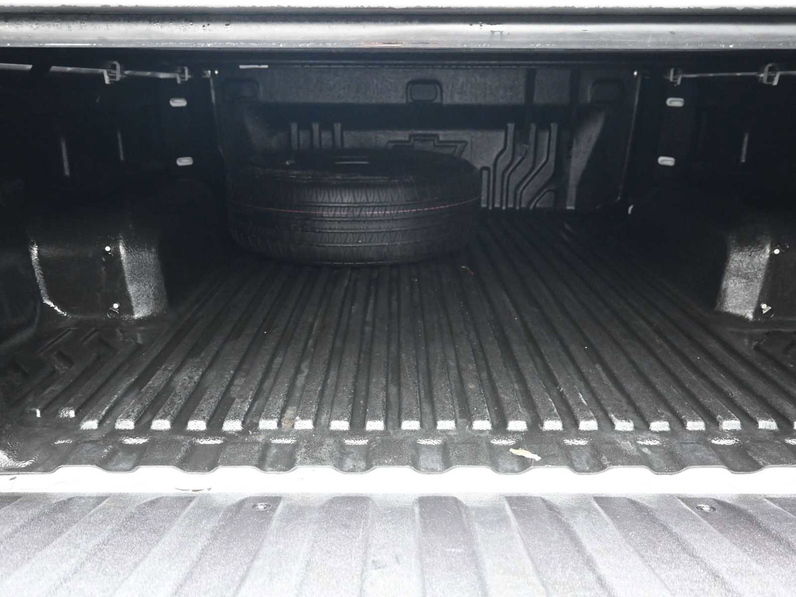 Used 2021 Chevrolet Silverado 1500 LT Trail Boss w/ Convenience Package II image 14