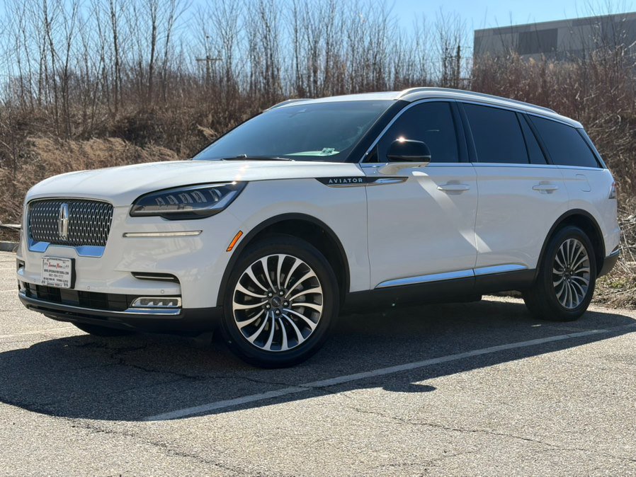 Used 2021 Lincoln Aviator Reserve w/ Elements Package Plus image 4