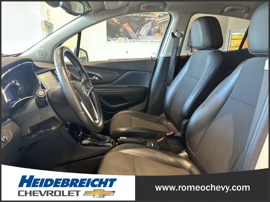 Used 2020 Buick Encore Preferred FWD image 13