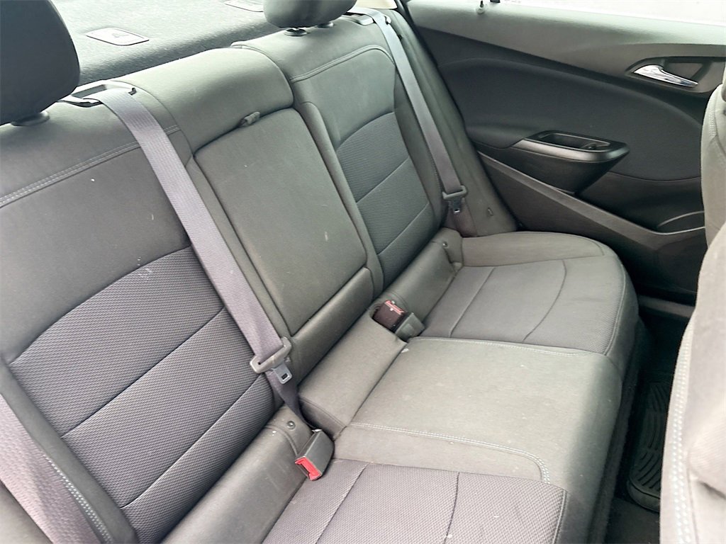 Used 2017 Chevrolet Cruze LT w/ Convenience Package image 25