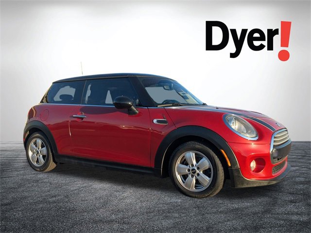 Used 2014 MINI Cooper 2-Door Hardtop image 2