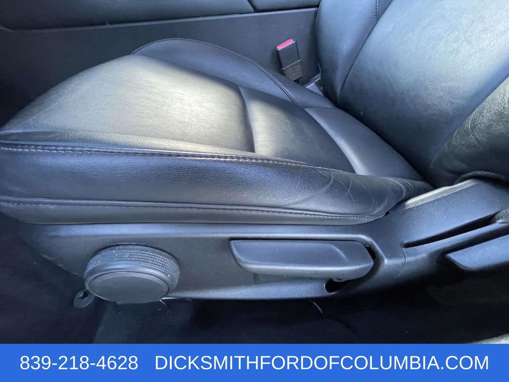 Used 2019 MAZDA MAZDA3 Hatchback image 15