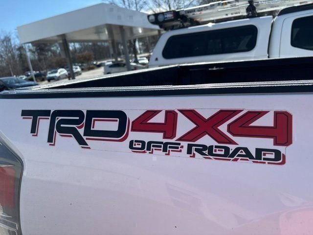 Used 2021 Toyota Tacoma TRD Off-Road image 9