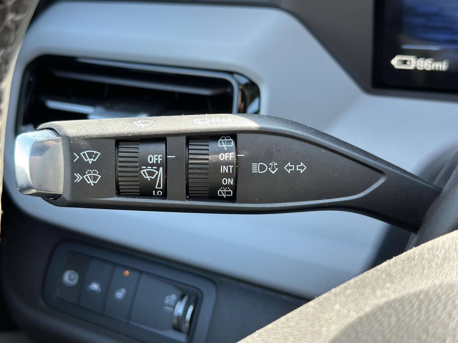 New 2027 Chevrolet Bolt LT w/ Comfort Package FWD image 16