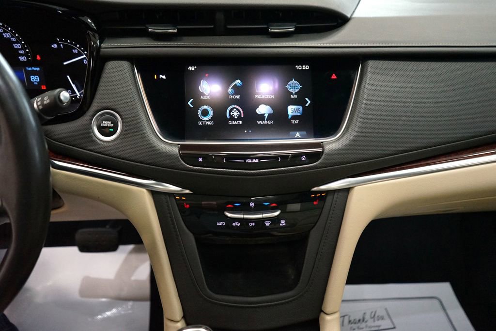 Used 2017 Cadillac XT5 Luxury w/ Driver Awareness Package AWD/4WD image 7