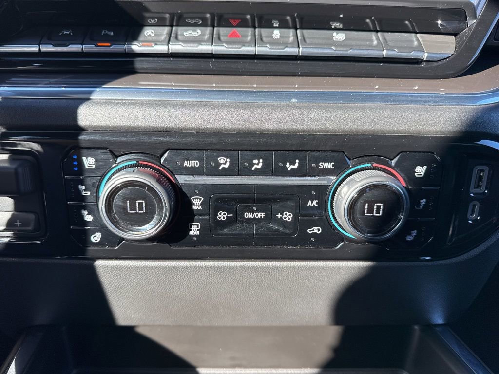 Used 2023 Chevrolet Silverado 1500 High Country w/ High Country Premium Package image 21