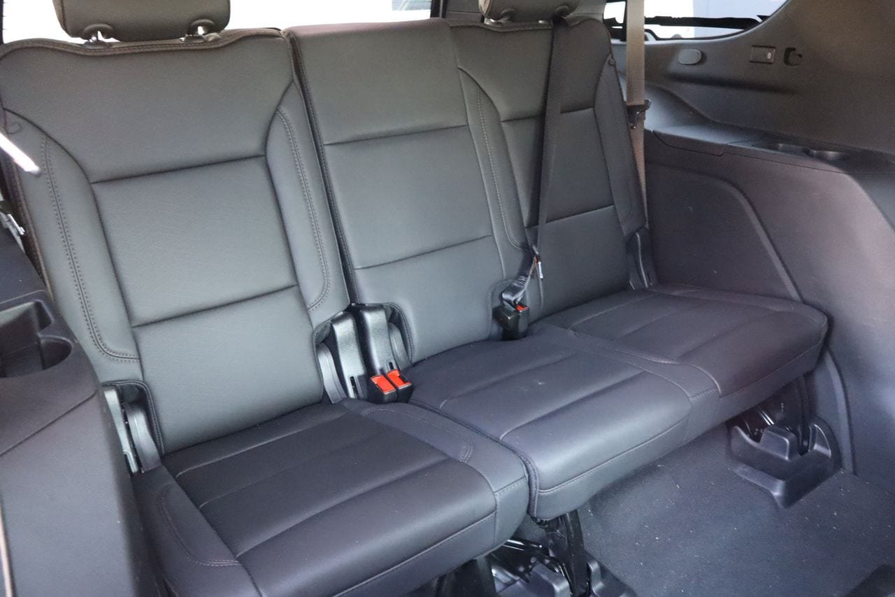Used 2023 Chevrolet Tahoe High Country w/ LPO, Illumination Package RWD image 20