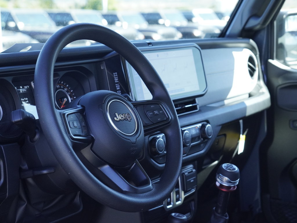 New 2026 Jeep Wrangler Sport AWD/4WD image 26
