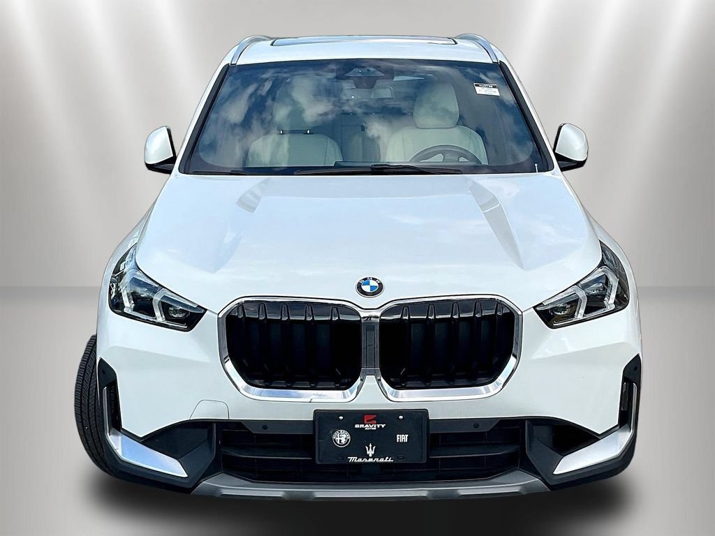 Used 2023 BMW X1 xDrive28i w/ Convenience Package AWD/4WD image 2