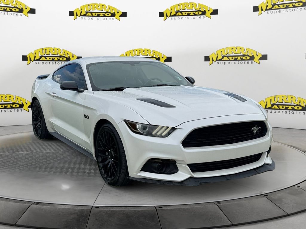 Used 2017 Ford Mustang GT Premium w/ Equipment Group 401A RWD image 8