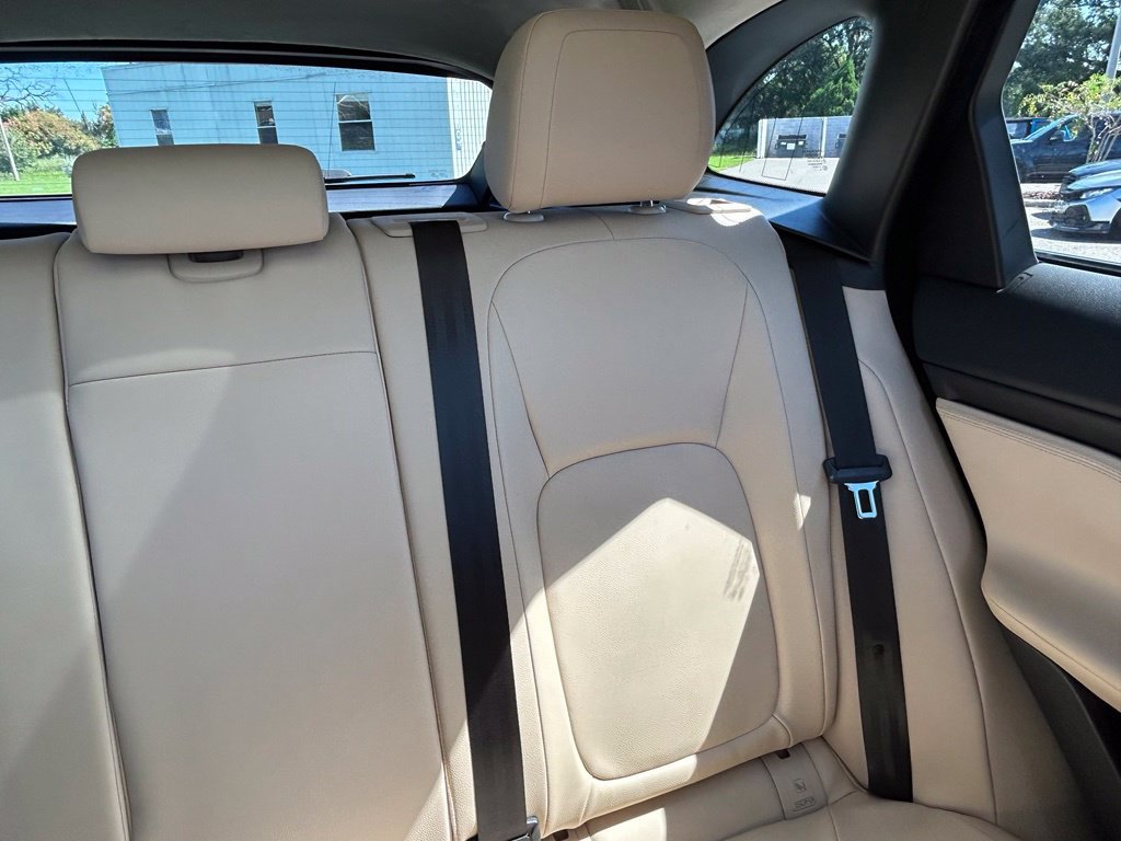 Used 2019 Jaguar F-PACE Premium AWD/4WD image 15