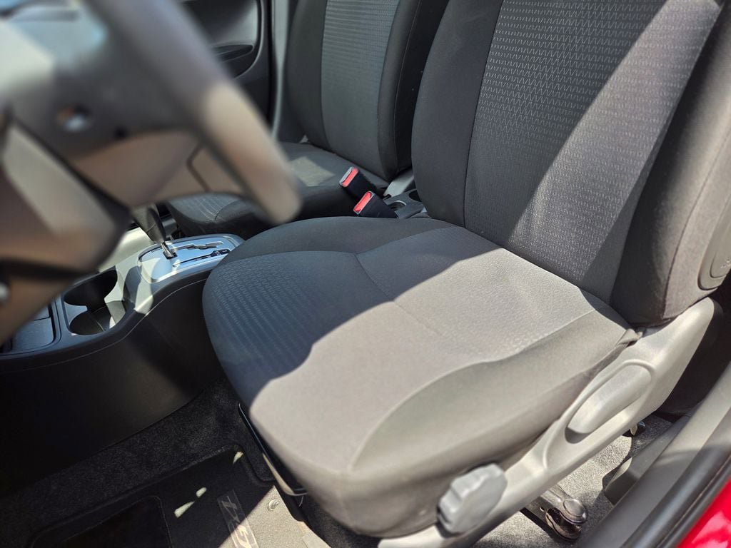 Used 2024 Mitsubishi Mirage G4 ES FWD image 14