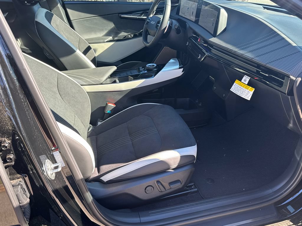 New 2024 Kia EV6 GT-Line AWD/4WD image 13