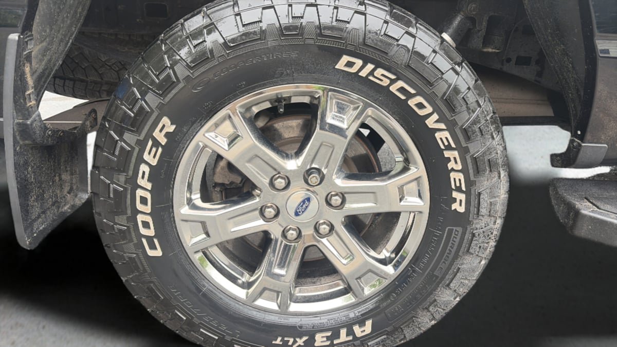 Used 2021 Ford F150 XLT w/ Equipment Group 302A High AWD/4WD image 22