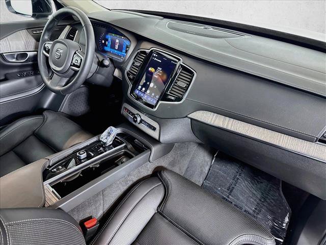 Used 2024 Volvo XC90 T8 Ultimate w/ Protection Package Premier AWD/4WD image 27