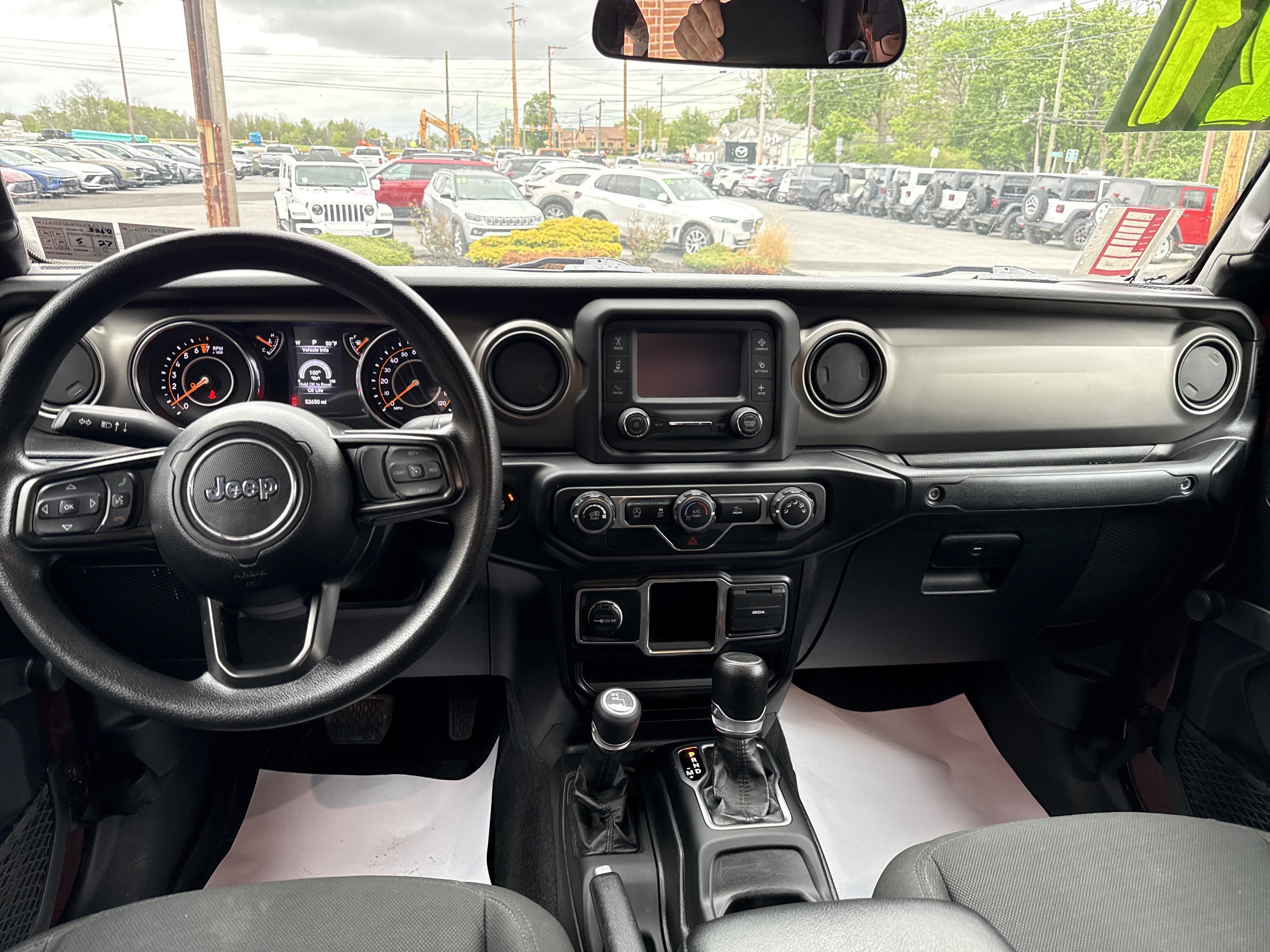 Used 2021 Jeep Gladiator Sport w/ Trailer Tow Package AWD/4WD image 24