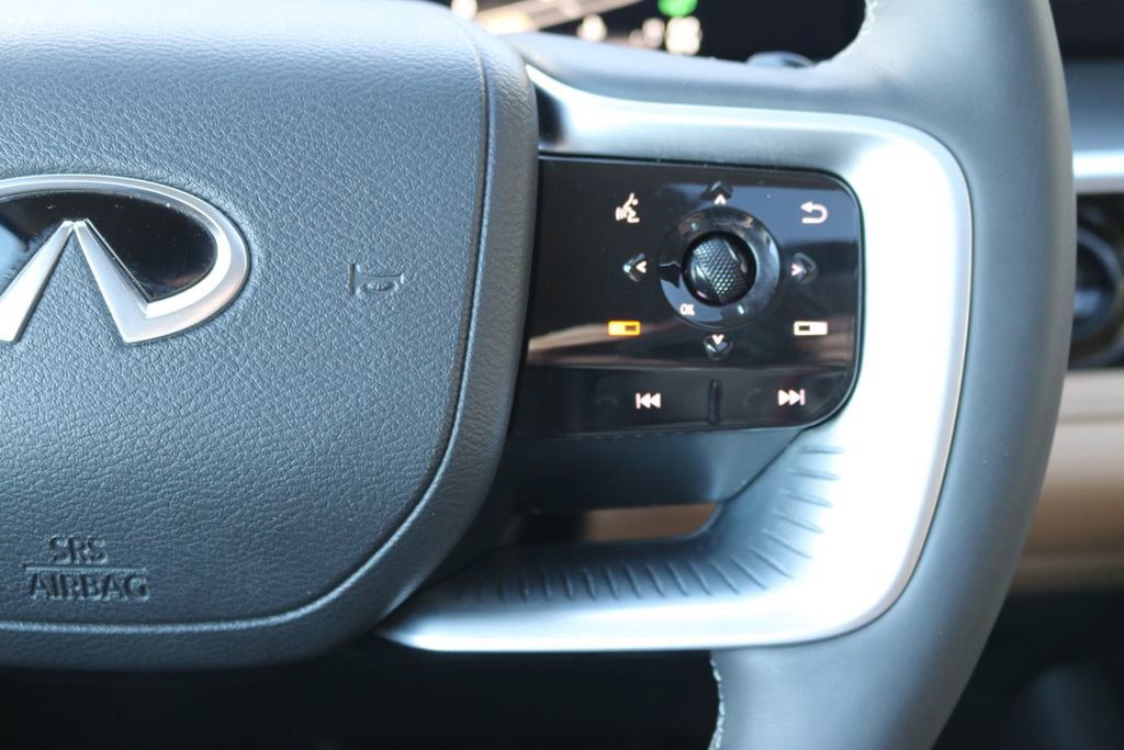 Certified 2025 INFINITI QX80 Luxe image 53