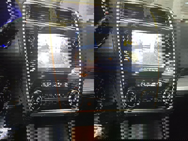 Used 2019 Subaru Outback 2.5i Premium image 24