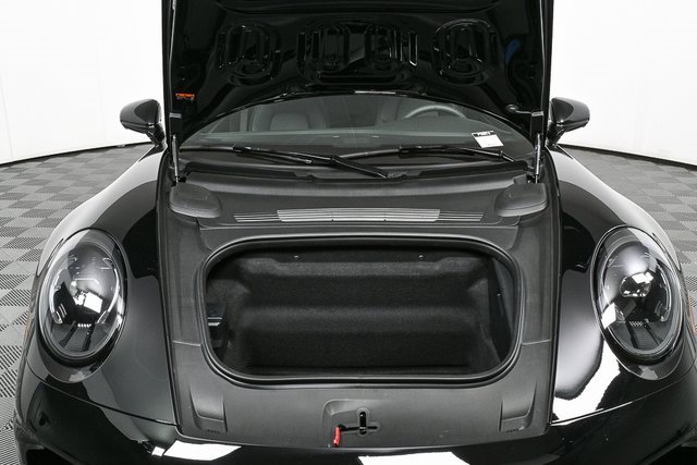 Certified 2025 Porsche 911 Carrera image 35