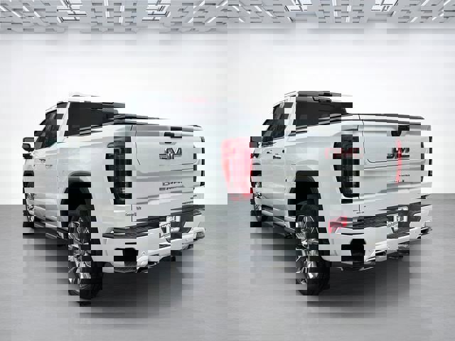 Used 2024 GMC Sierra 1500 Denali AWD/4WD image 6