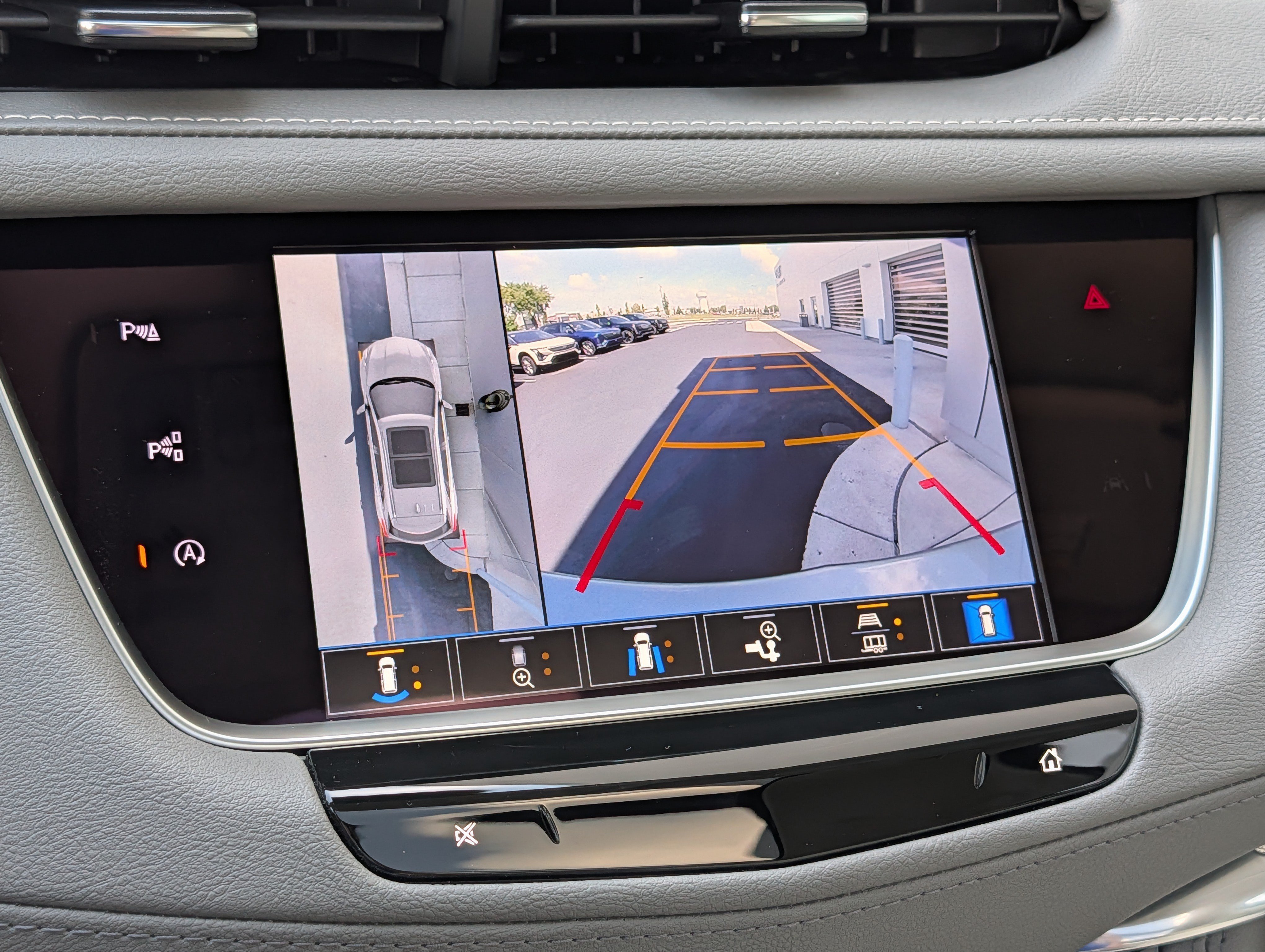 New 2026 Cadillac XT5 Premium Luxury w/ Driver Assist Package AWD/4WD image 27