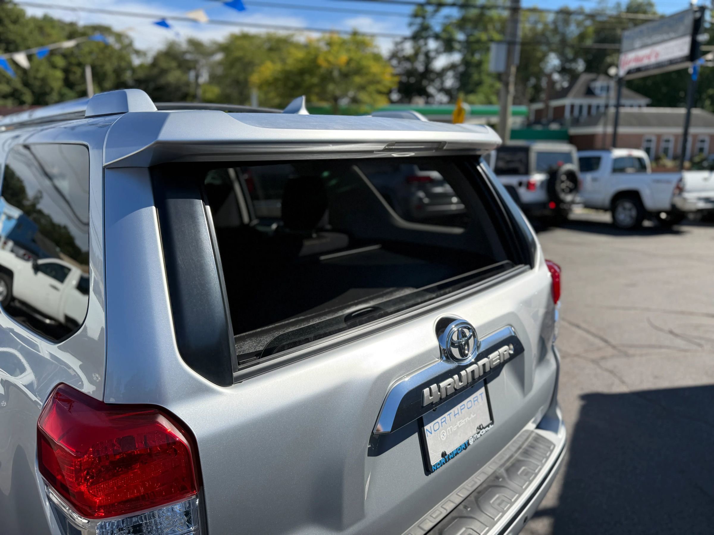 Used 2012 Toyota 4Runner SR5 image 26