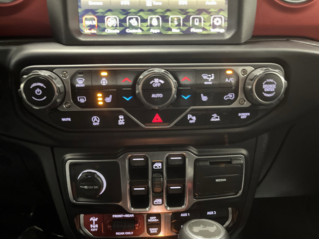 Used 2021 Jeep Wrangler Unlimited Rubicon AWD/4WD image 18