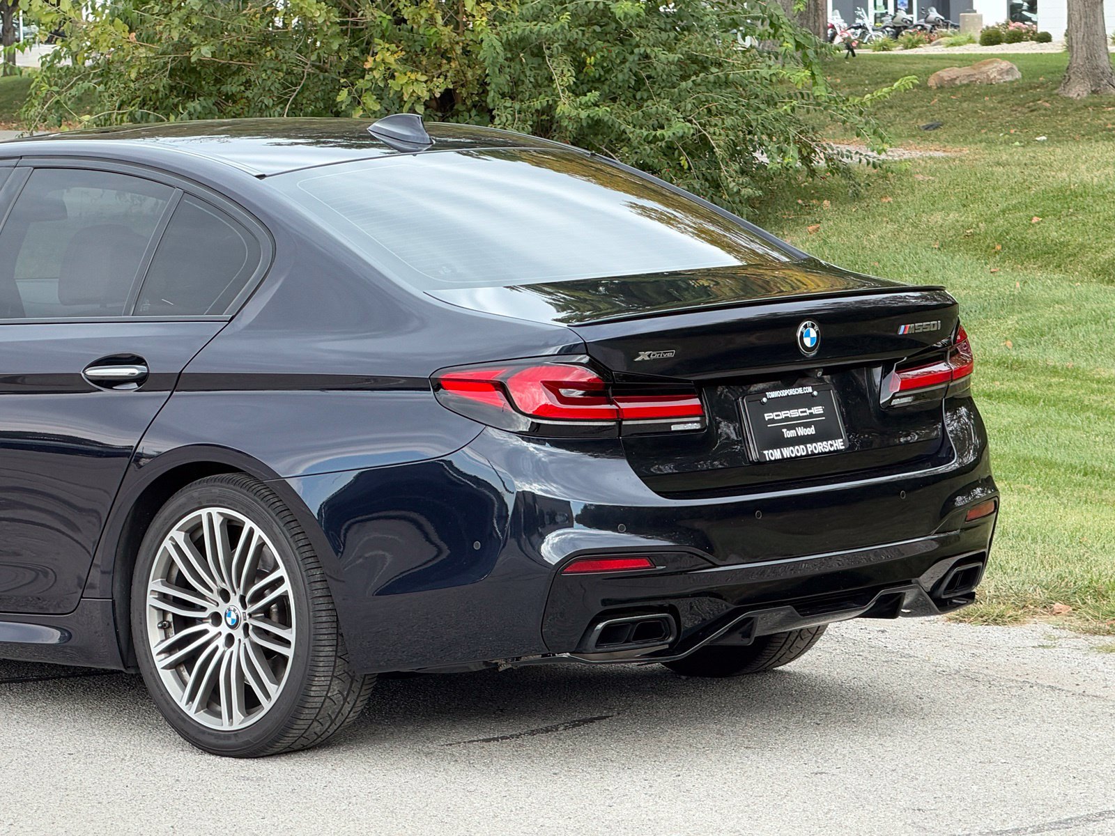 Used 2018 BMW M550i xDrive AWD/4WD image 8