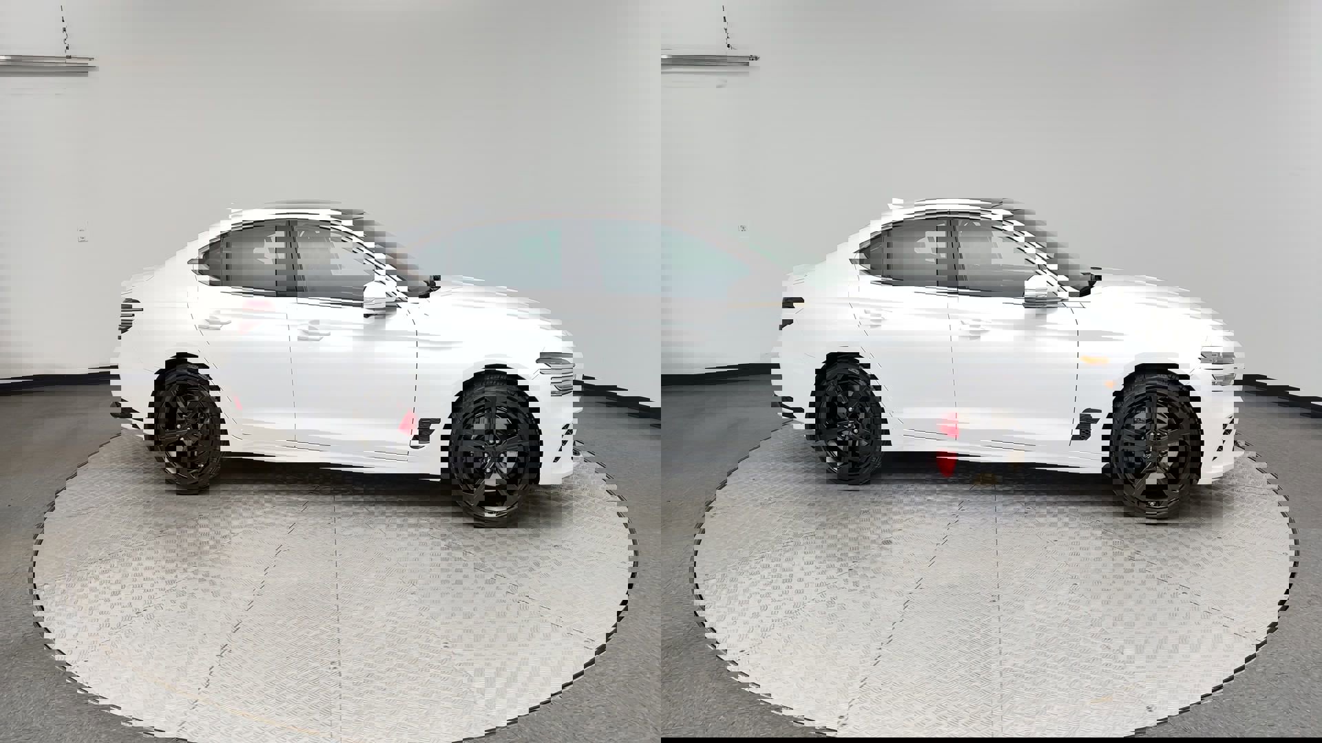 Certified 2026 Genesis G70 3.3T Sport Prestige image 9