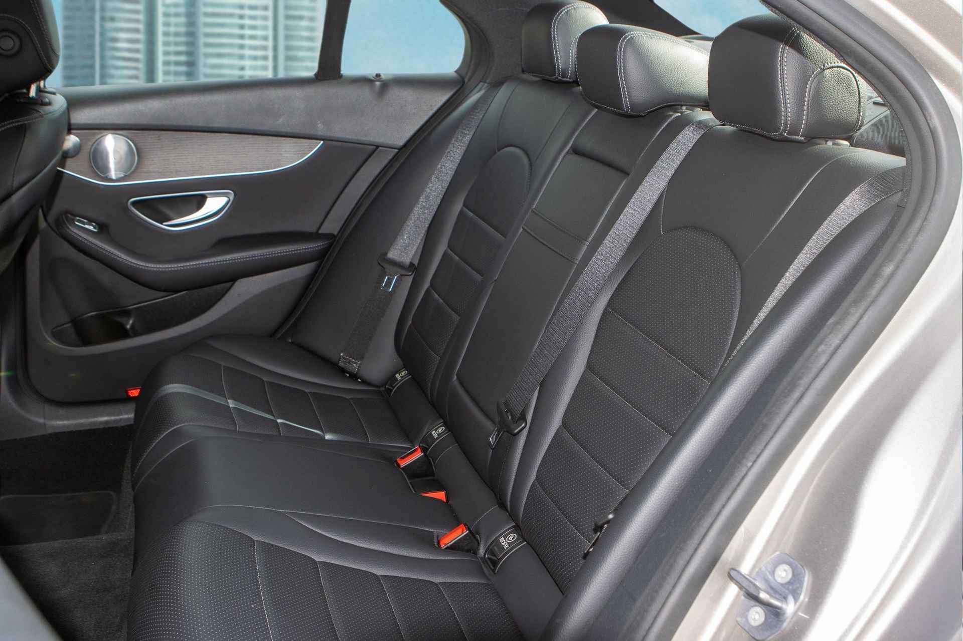 Used 2019 Mercedes-Benz C 300 4MATIC Sedan w/ Premium Package image 16