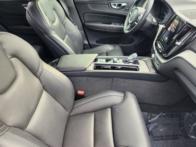 Used 2025 Volvo XC60 B5 Ultra w/ Protection Package Premier AWD/4WD image 19