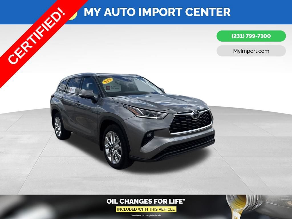 Certified 2025 Toyota Highlander Limited AWD/4WD image 1