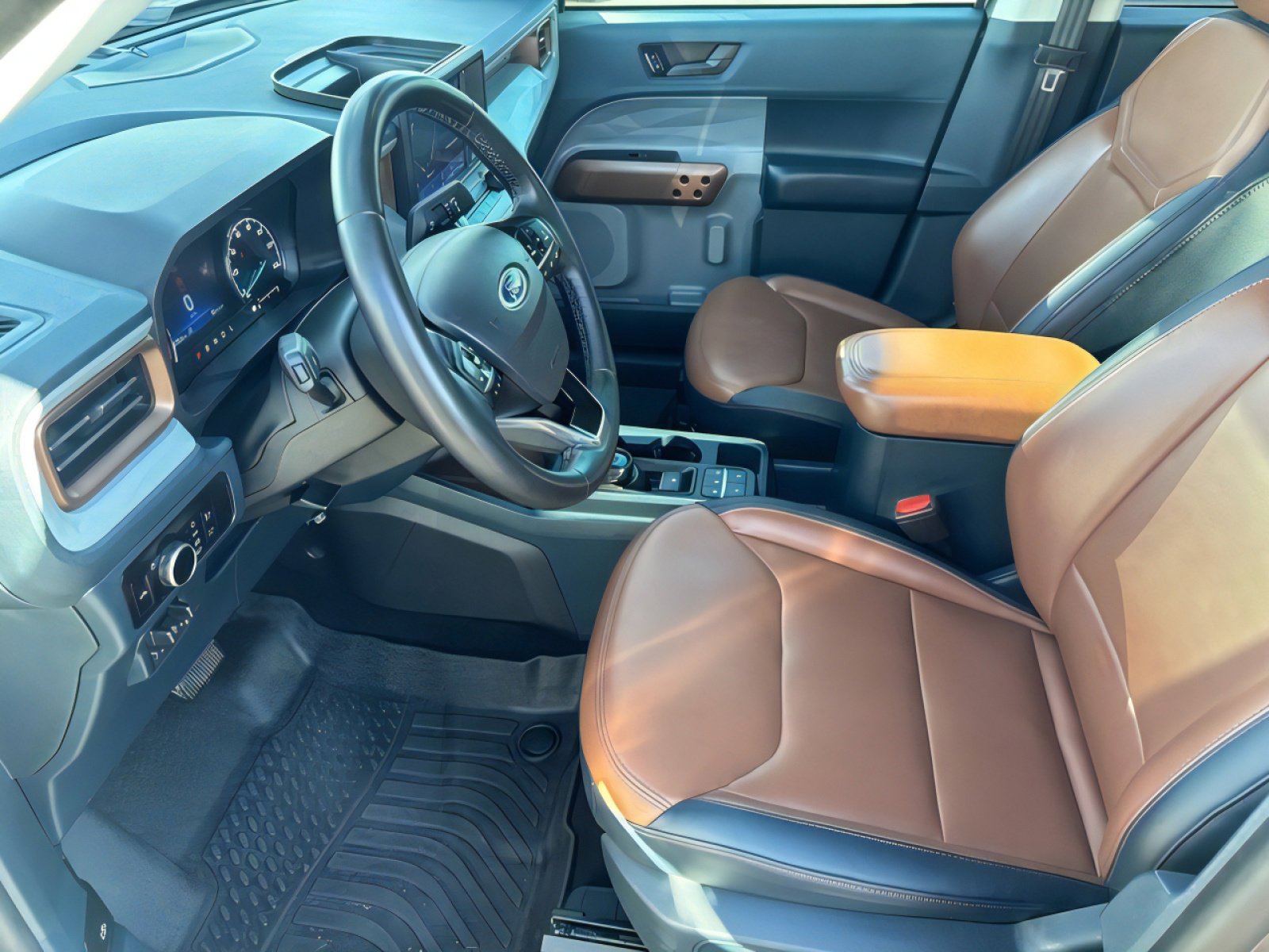 Used 2023 Ford Maverick Lariat w/ Lariat Luxury Package image 12