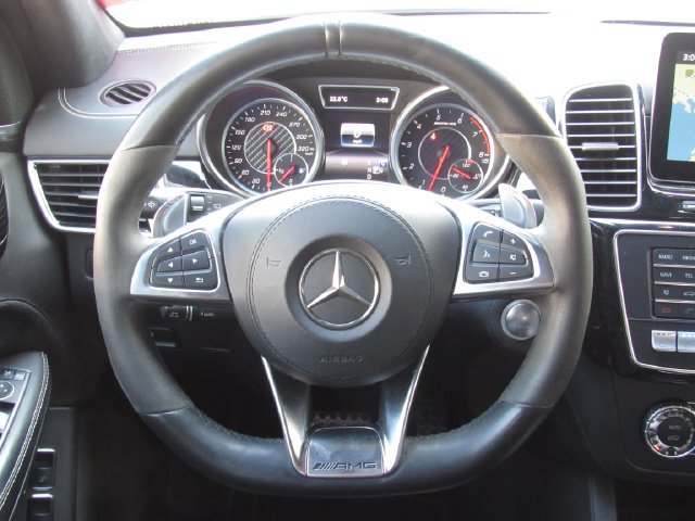 Used 2017 Mercedes-Benz GLS 63 AMG 4MATIC image 28