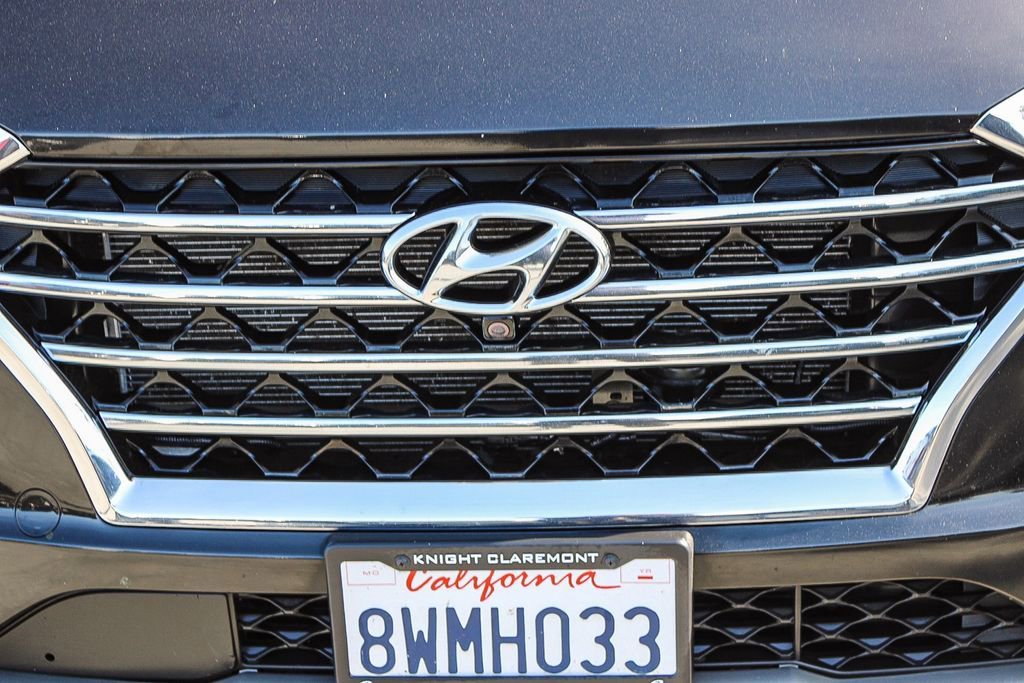 Used 2021 Hyundai Tucson Ultimate w/ Cargo Package FWD image 6