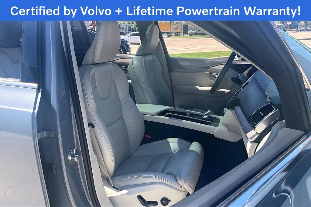 Used 2023 Volvo XC90 B6 Ultimate w/ Protection Package image 10
