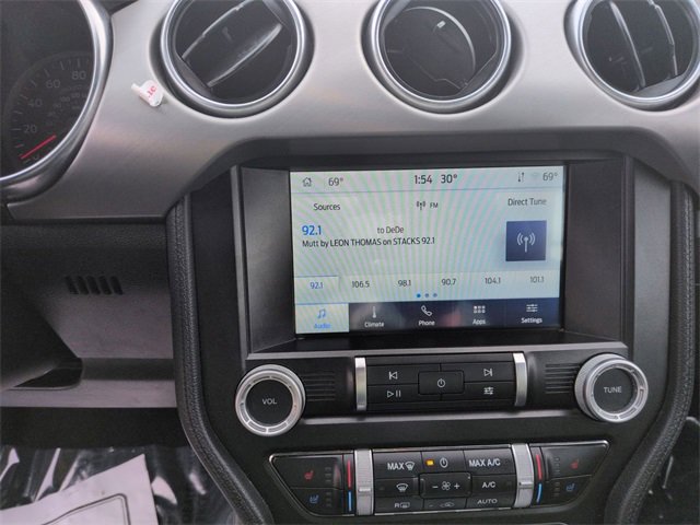 Used 2023 Ford Mustang Convertible image 23