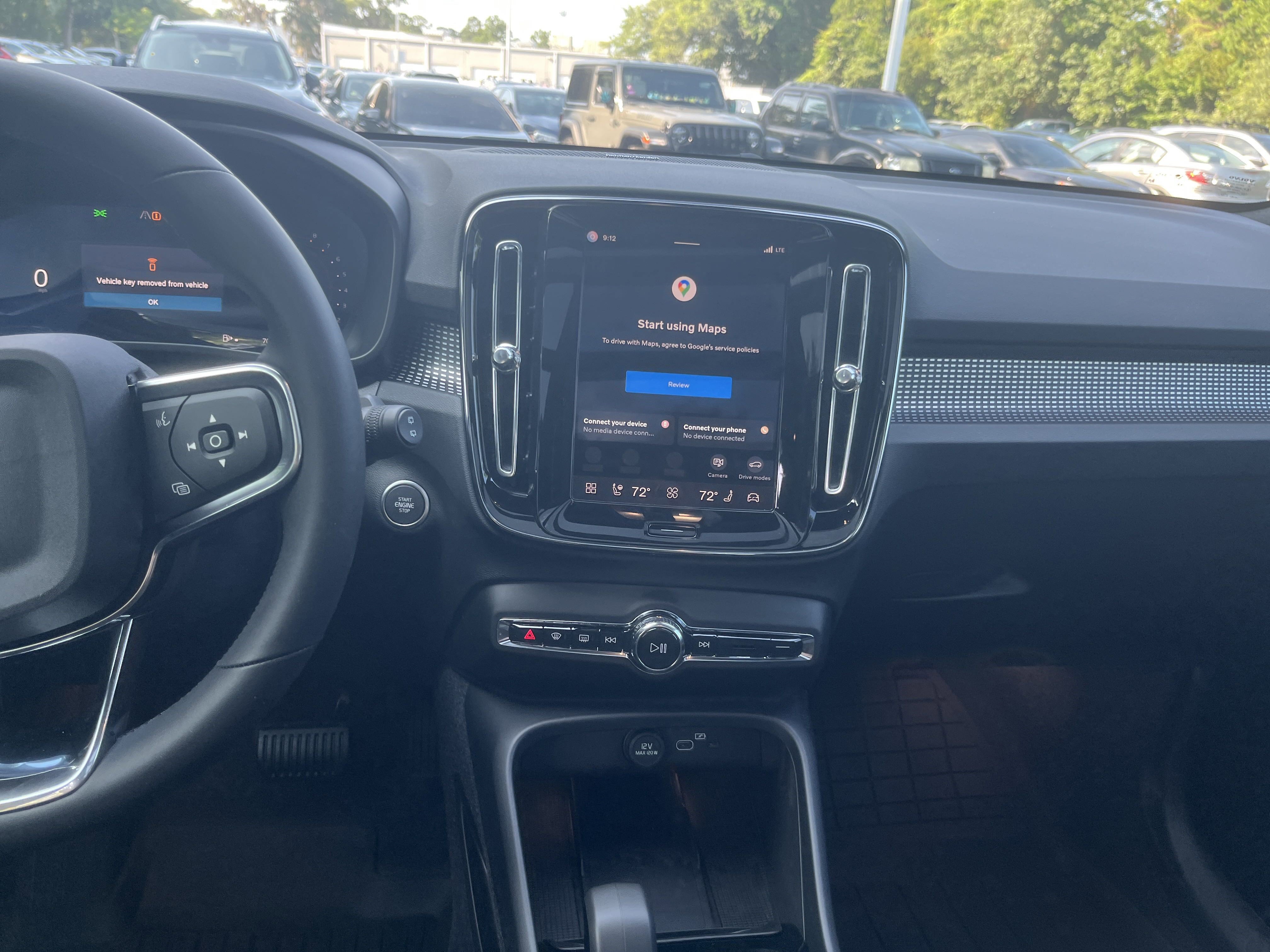 Used 2026 Volvo XC40 B5 Ultra w/ Protection Package Premier image 25