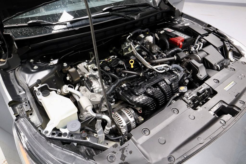 Used 2025 Nissan Altima 2.5 SR AWD/4WD image 17