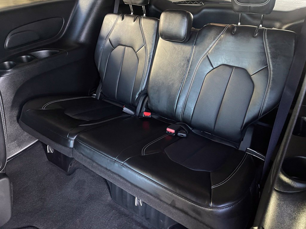 New 2027 Chrysler Pacifica LX FWD image 14
